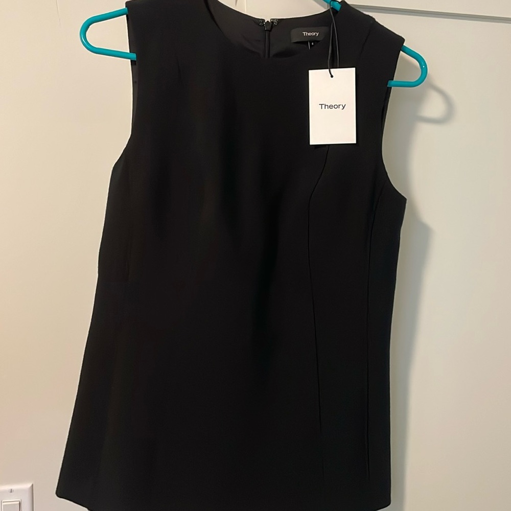 NWT THEORY black work top
